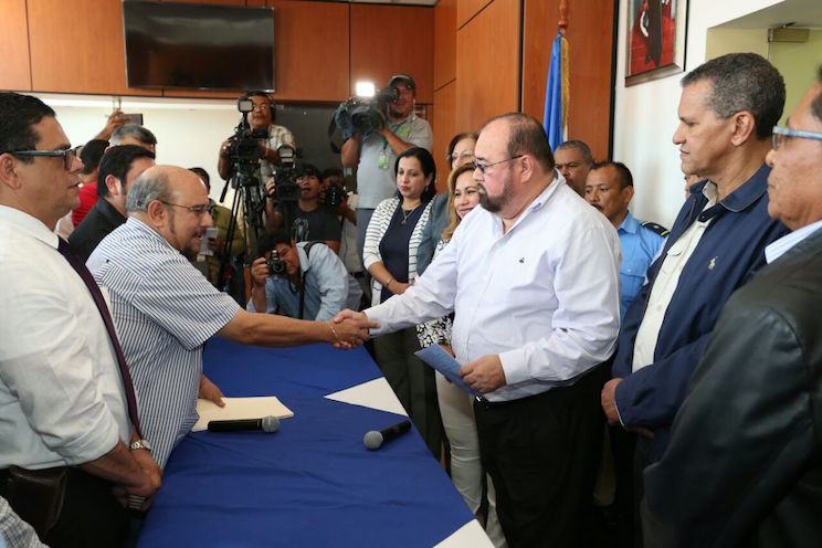 Inscriben Alianza Unida, Nicaragua Triunfa, encabezada por el FSLN, ante el CSE