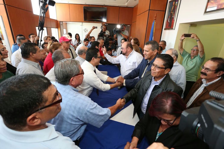 Inscriben Alianza Unida, Nicaragua Triunfa, encabezada por el FSLN, ante el CSE