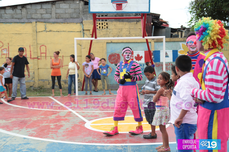 Barrio Pantasma disfruta de nueva cancha deportiva