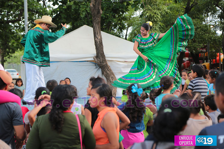 Talento joven nicaragüense se manifiesta en parques y canchas de Managua