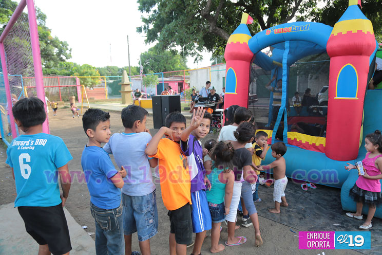 Talento joven nicaragüense se manifiesta en parques y canchas de Managua