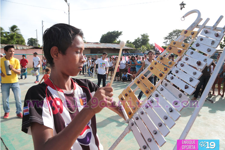 Talento joven nicaragüense se manifiesta en parques y canchas de Managua