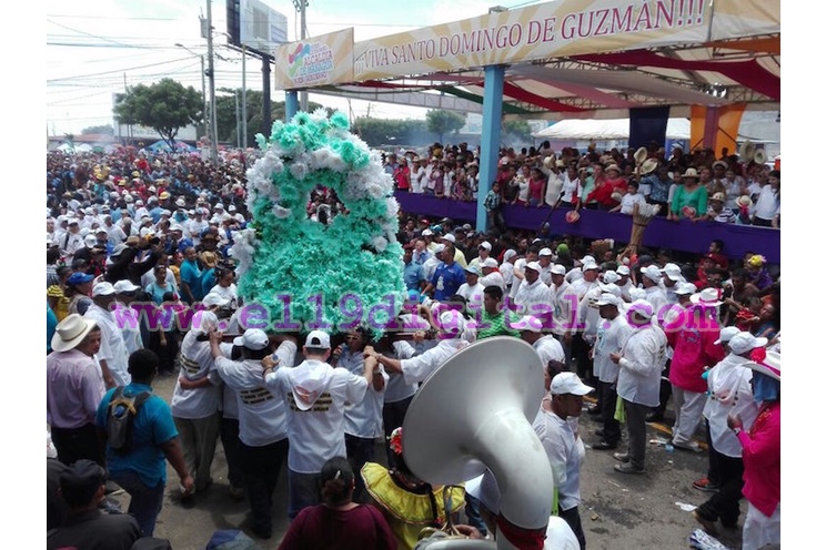 Santo Domingo de Guzmán: Fiesta de Devoción y Fe