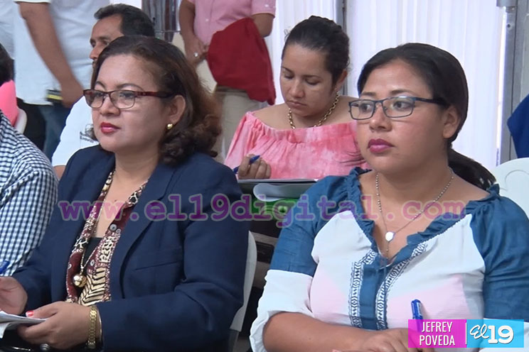 Consejería de las comunidades educativas se reúnen para evaluar y planificar ruta de educación en valores