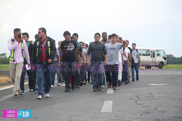 Compatriotas nicaragüenses deportados de Estados Unidos agradecen recibimiento solidario del Gobierno Sandinista 