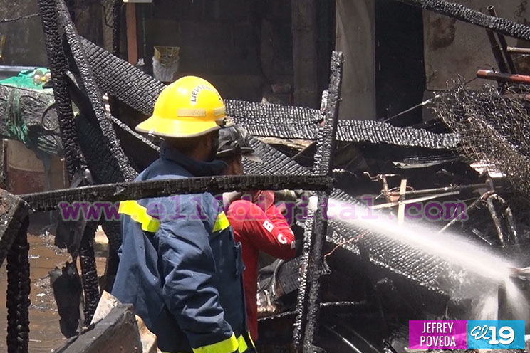 Incendio afecta viviendas en cercanías de Instituto de Medicina Legal