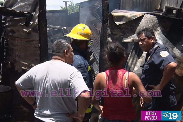 Incendio afecta viviendas en cercanías de Instituto de Medicina Legal