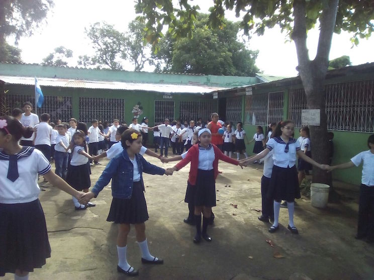 Estudiantes de Carazo participan de ejercicio multiamenazas