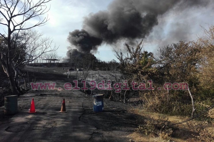 Así amanece el incendio en la planta de Puma Energy en Puerto Sandino