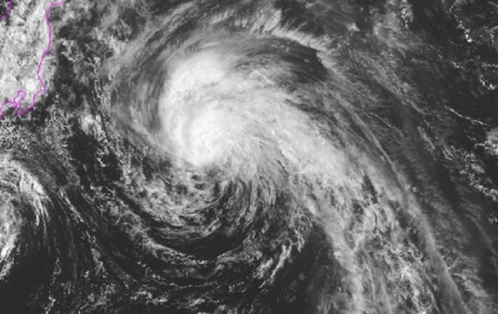 Japón se encuentra en alerta ante la llegada de varios tifones