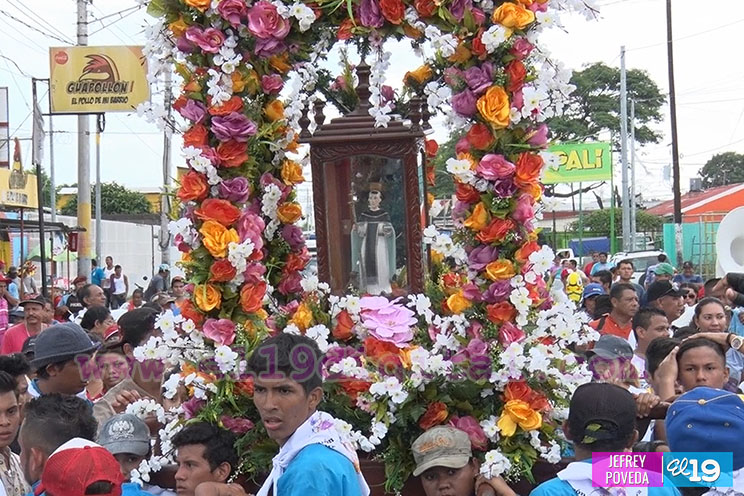 Santo Domingo de Abajo inicia su retorno a San Andrés de la Palanca