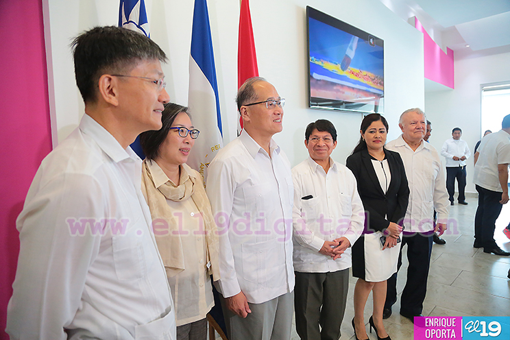 Canciller de Taiwán arriba a Nicaragua