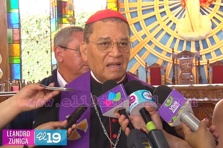 Cardenal Obando pide por el descanso eterno de Monseñor Benito Pittito La Bella