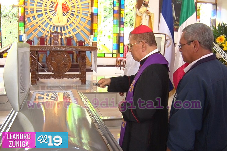 Cardenal Obando pide por el descanso eterno de Monseñor Benito Pittito La Bella