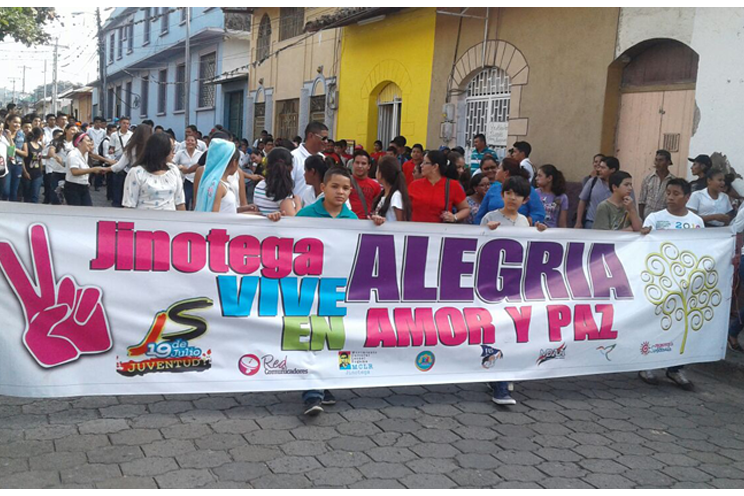 Con multitudinaria marcha Jinotega abre campaña de la Buena Esperanza y el Buen Corazón