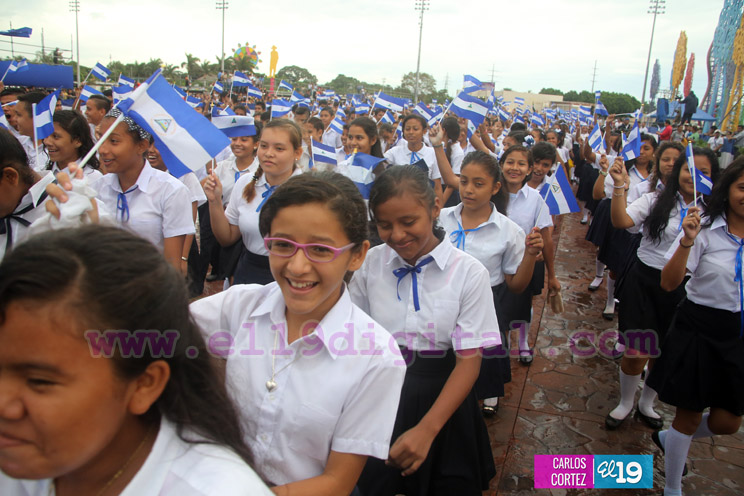 Colegios del Distrito VII celebran mes de septiembre con amor a Nicaragua