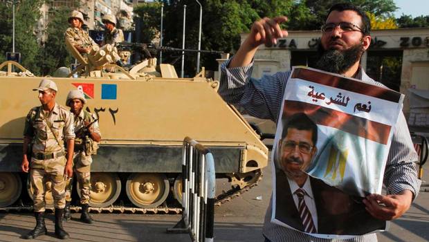 Ministro de Defensa egipcio impone sus condiciones para salir de la crisis