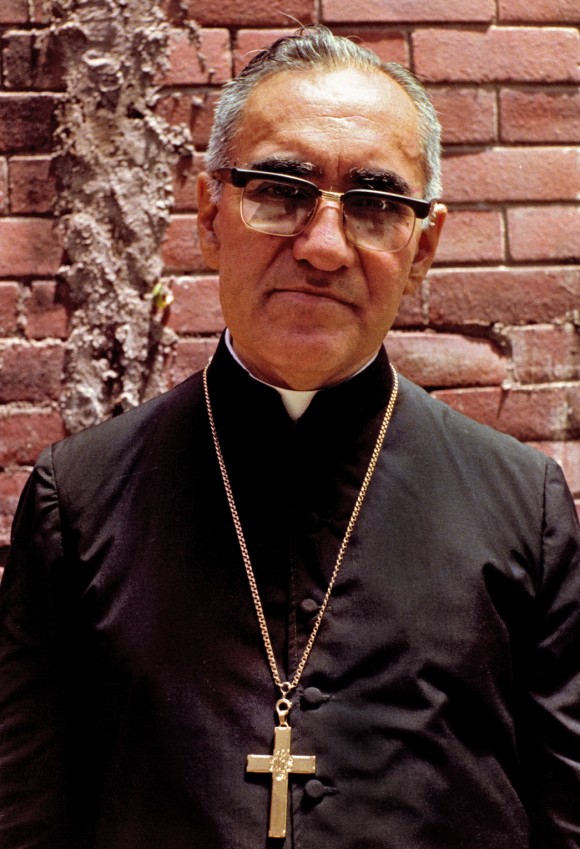 Piden canonización de Oscar Arnulfo Romero