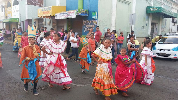 Realizan Festival de Música y Bailes Folklóricos de Carazo
