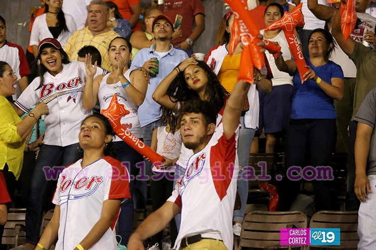 Más de 7 mil personas llenaron el Estadio Nacional Denis Martínez (FOTOS)