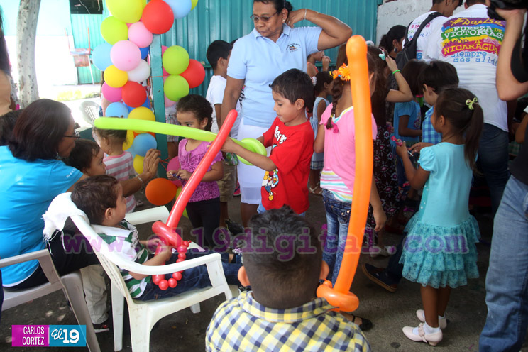 Niños alaban a Dios y disfrutan de mañana recreativa