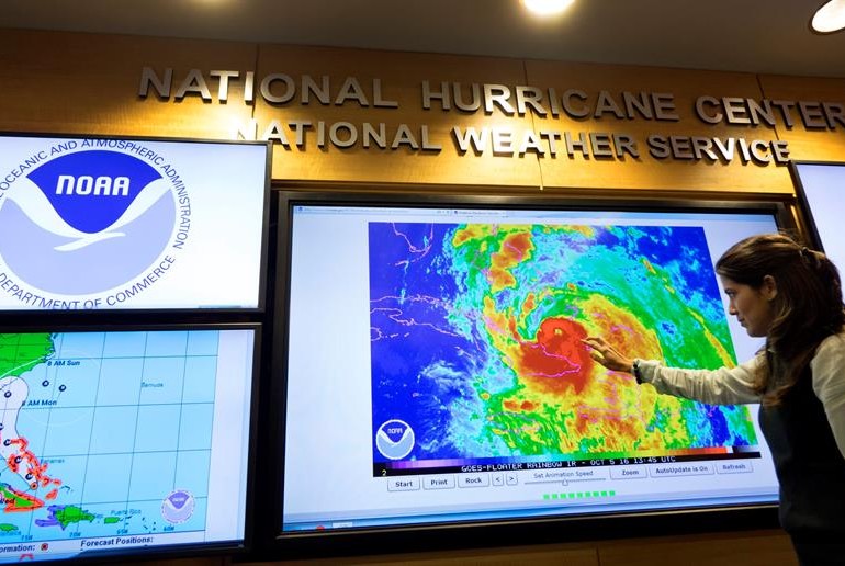 Bahamas desactiva la advertencia de huracán para la región central del país