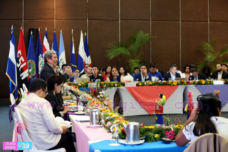 Nicaragua expone modelo de gestión de riesgos en el Foro de Juventud de los países del SICA