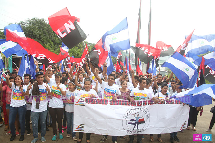 En fuerza de Victorias: San Carlos participa en inmensa caminata llena de unidad y alegría (+FOTOS)