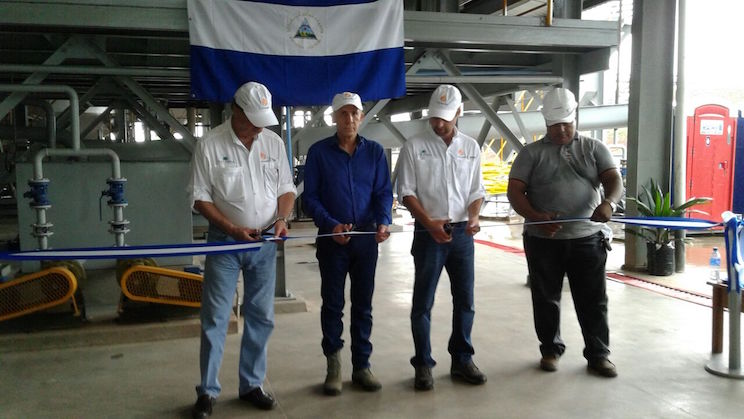 Inauguran planta para procesar aceite de palma en El Rama