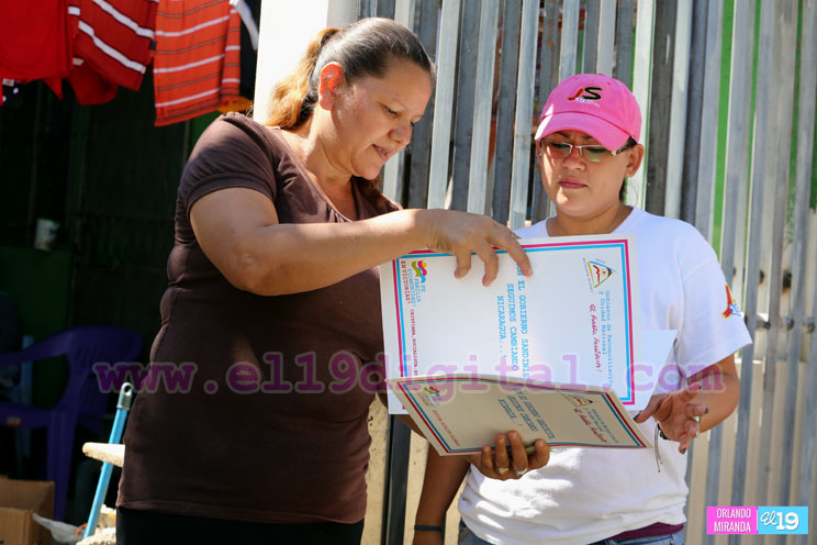 Títulos de propiedad, un bello capítulo en la historia de las familias del barrio Bosques Sur
