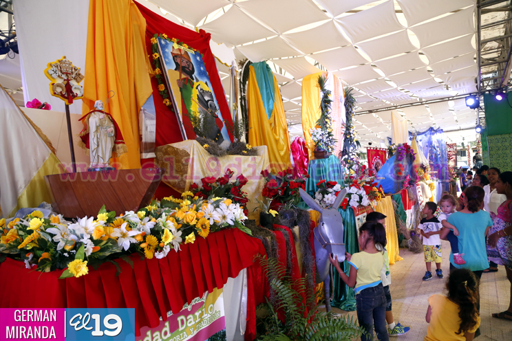 Managuas celebran a Todos los Santos en la Plaza la Fe "San Juan Pablo II"