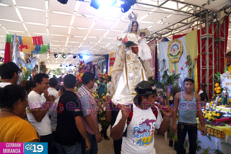 Managuas celebran a Todos los Santos en la Plaza la Fe "San Juan Pablo II"