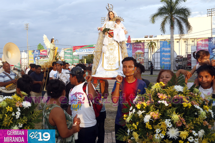 Managuas celebran a Todos los Santos en la Plaza la Fe "San Juan Pablo II"