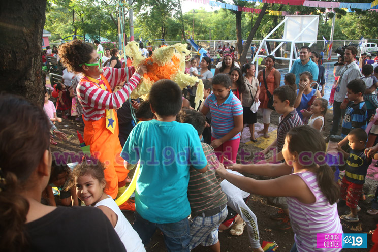 Niños del barrio Eduardo Flores disfrutan de su nuevo espacio de recreación