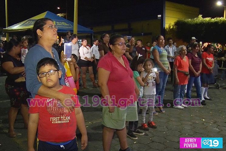 Inician Noches de Compras en Centro Comercial Managua