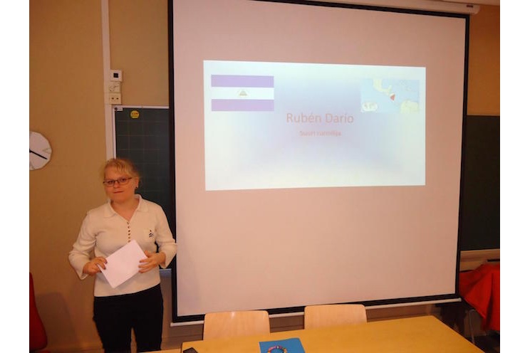 Poeta niña finlandesa traduce a Rubén Darío