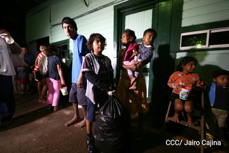 Llegan a Bluefields primeras familias evacuadas de Rama Cay - El 19 Digital