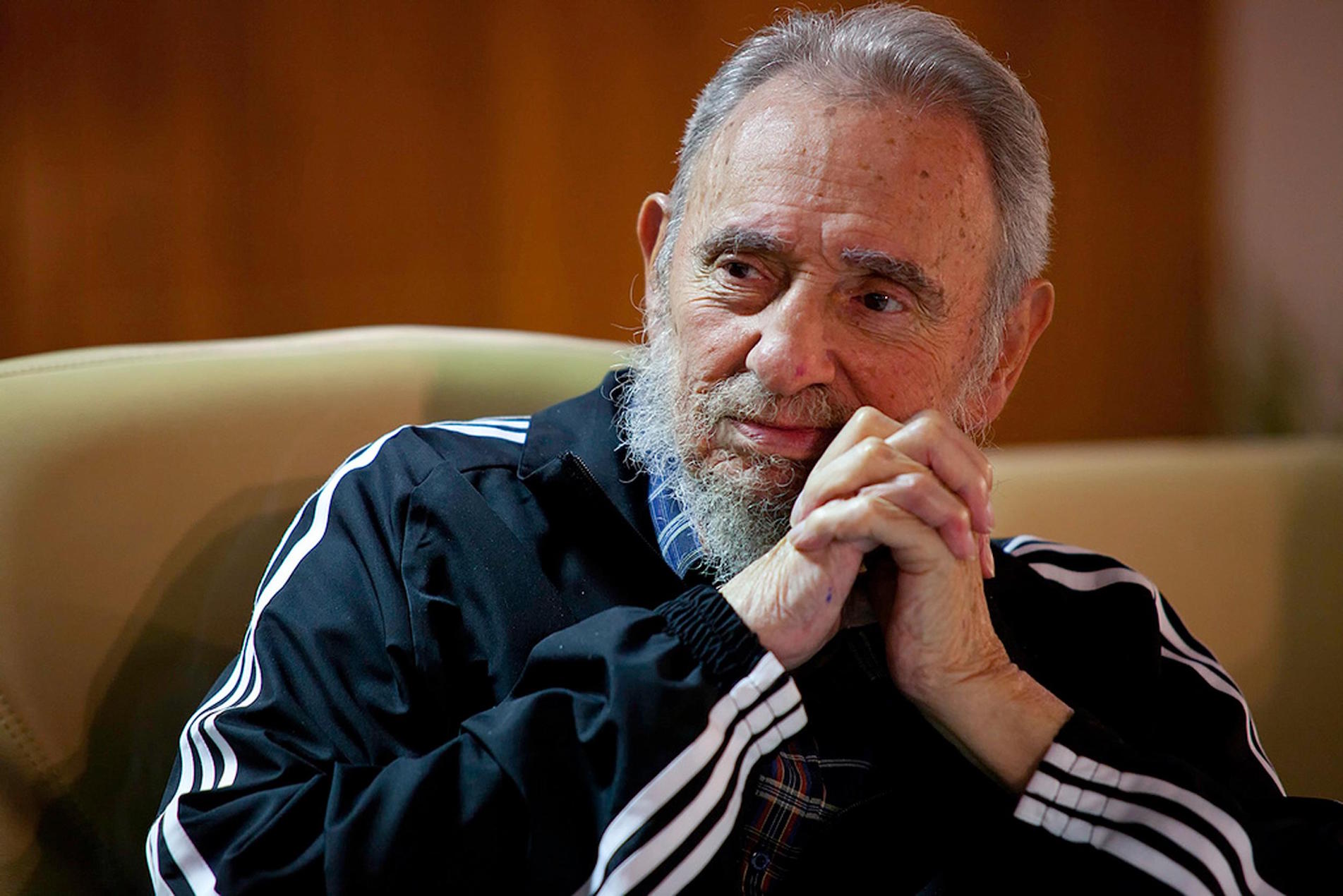 Fallece el Comandante Fidel Castro Ruz. HASTA LA VICTORIA SIEMPRE!