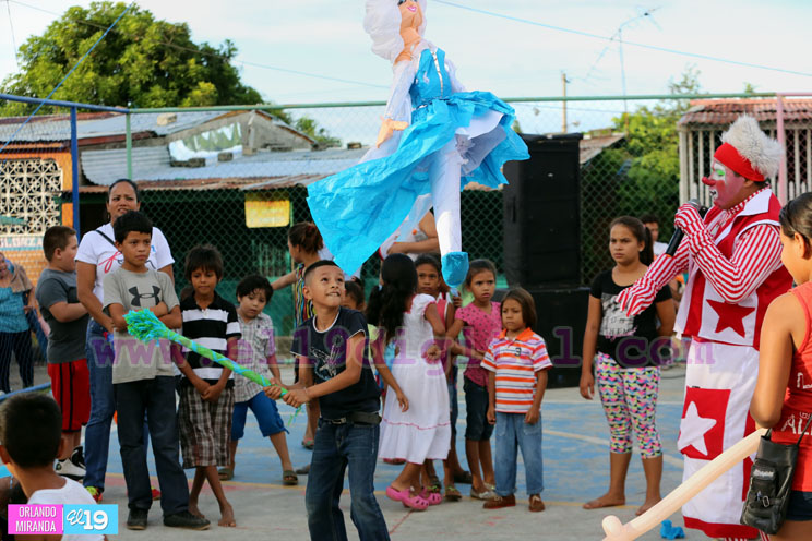 Desde una Nicaragua que viven en paz: Familias reconocen el legado solidario de Fidel