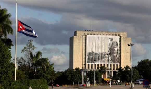 Cuba inicia homenaje póstumo al Comandante Fidel