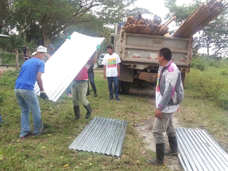 Entrega de Plan Techo en Cárdenas a familias afectadas por el Huracán Otto