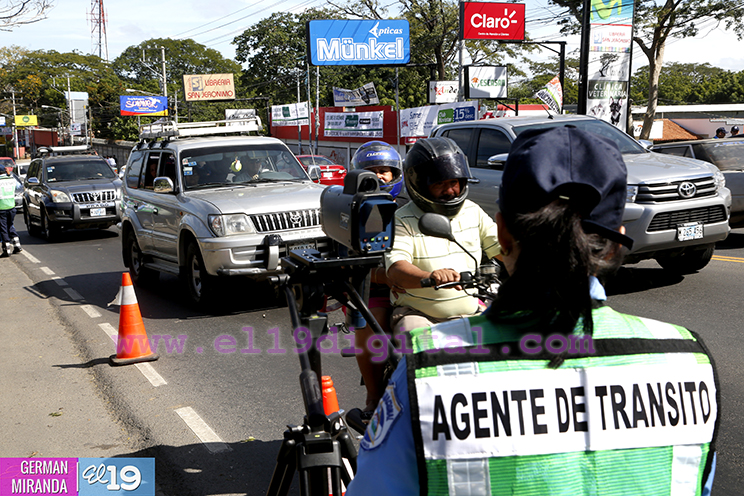 Policía Nacional garantiza seguridad en las carreteras en Feriado Mariano