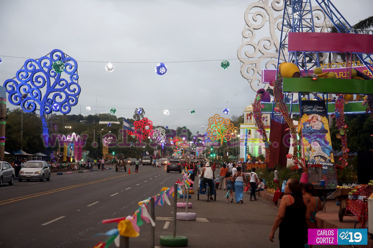 Visite la Avenida de Bolívar a Chávez y conozca cultura y tradiciones de diciembre en Nicaragua 