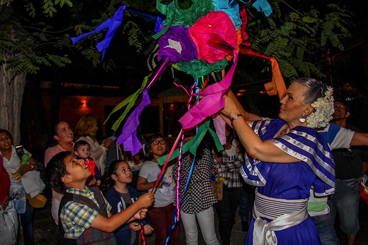 Embajada de Nicaragua en Perú celebra la Gritería en honor de la Purísima Concepción de María
