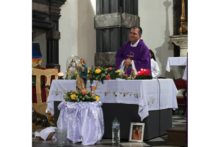 Celebración de la Purísima en Iglesia de Riches Claires en Bruselas-Bélgica