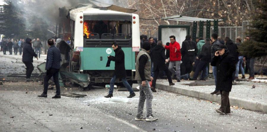 Aumentan los muertos en atentado suicida en Turquía