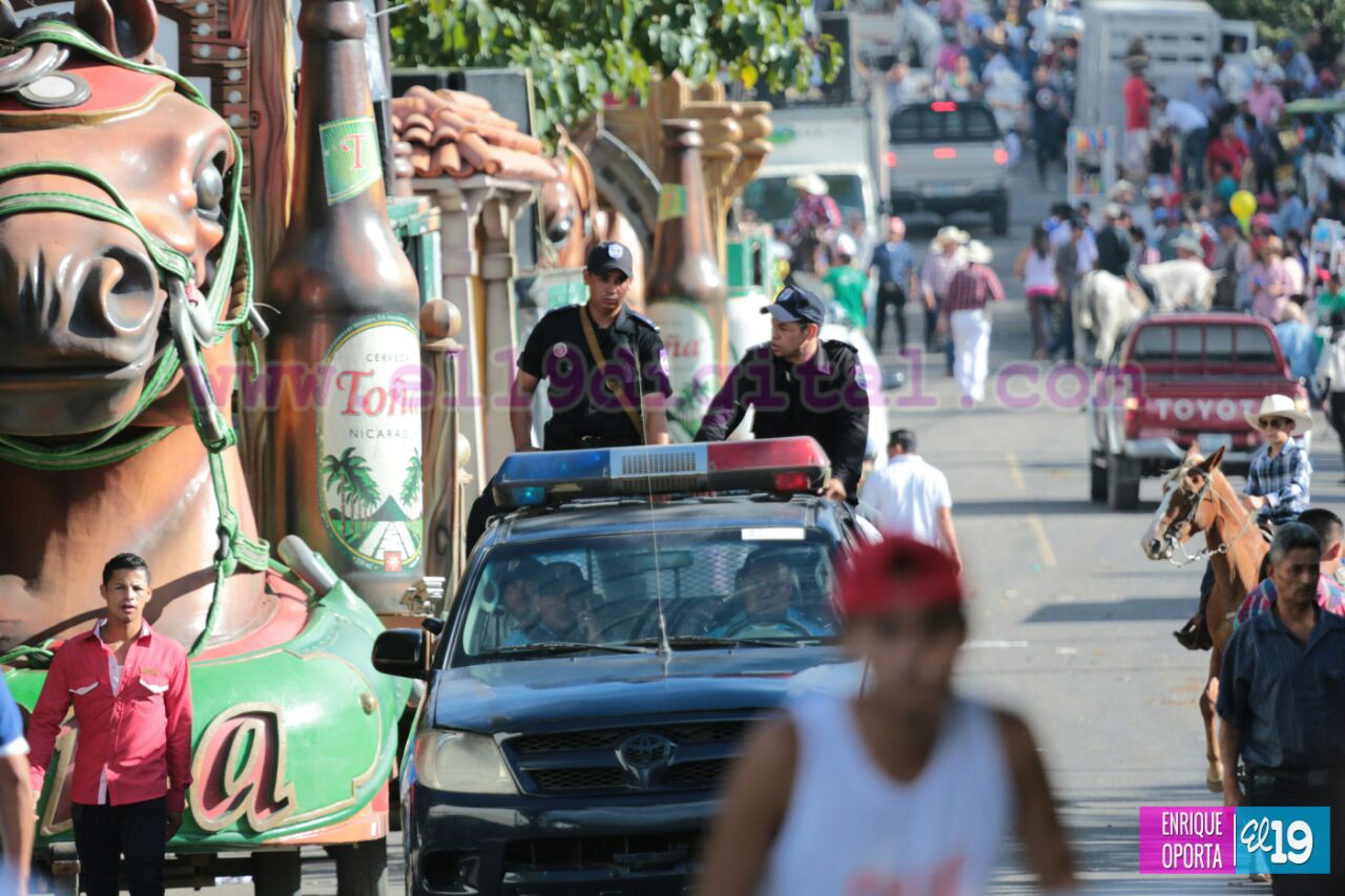Espectacular desfile hípico en Estelí