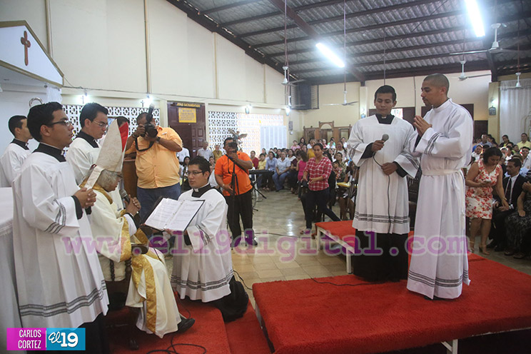 Cardenal Brenes ordena diacono al seminarista brasiñelo, Isael Felipe Da Silva
