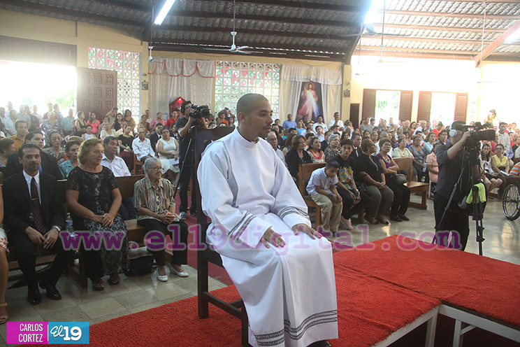 Cardenal Brenes ordena diacono al seminarista brasiñelo, Isael Felipe Da Silva