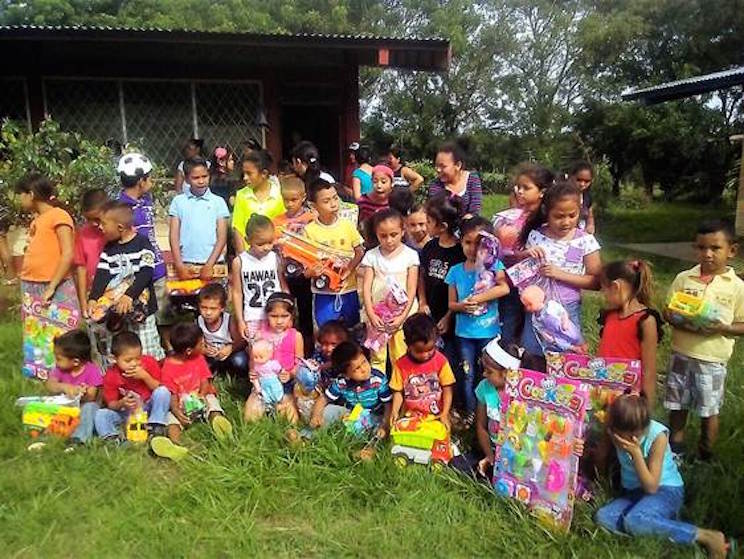 Avanza entrega de juguetes a niñez nicaragüense